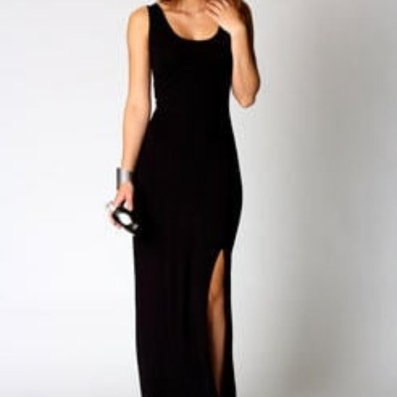 Black Halo Dresses & Skirts - Black Halo Ribbed Stretch Knit Black Scoop Neck Maxi Dress Size XS